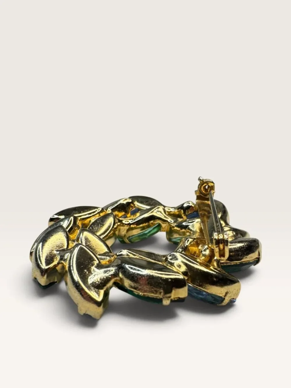 1950s Green Blue Navette Rhinestone Wreath Open Circlet Brooch Pin 2.01